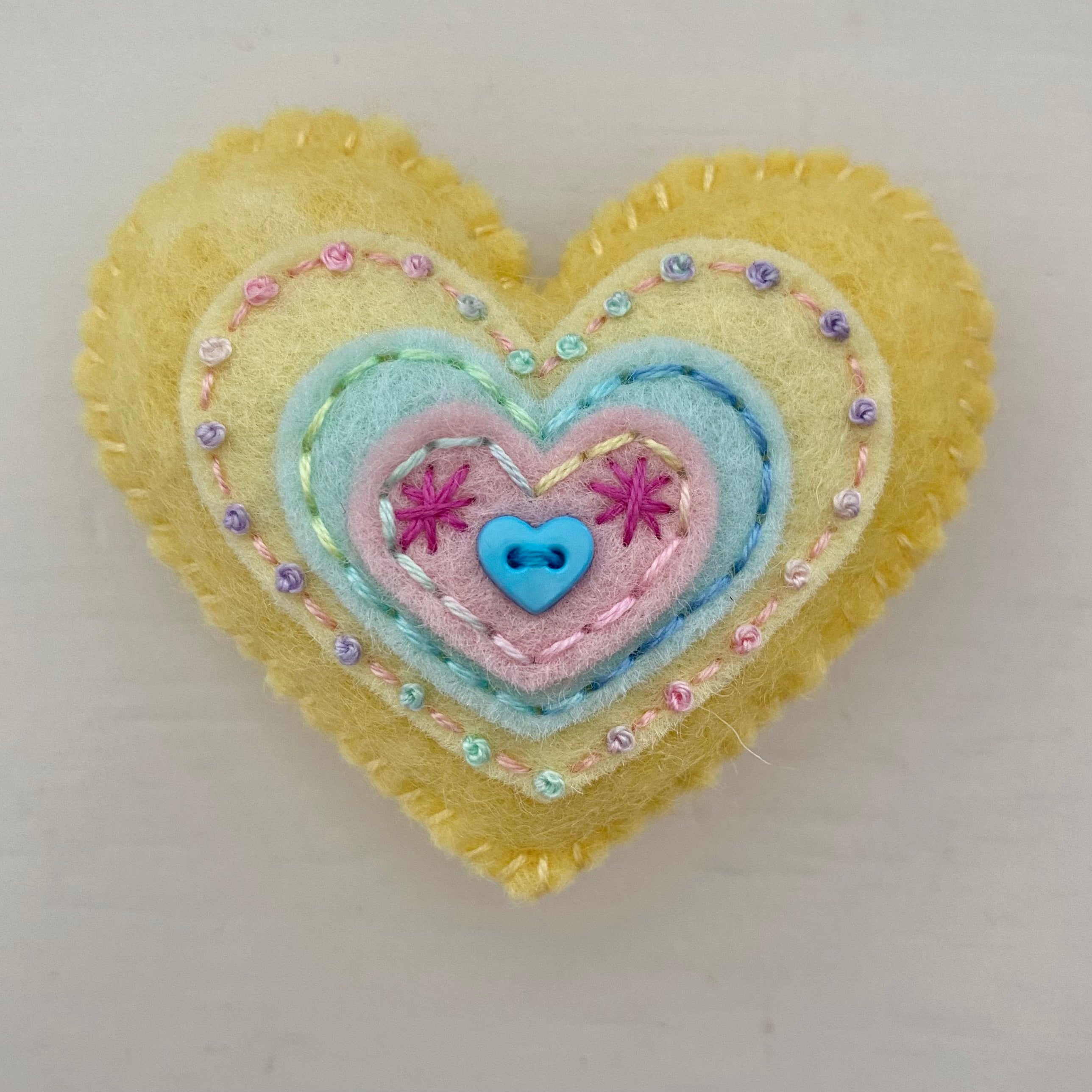 Pocket Heart with 4 Layers (6cm)