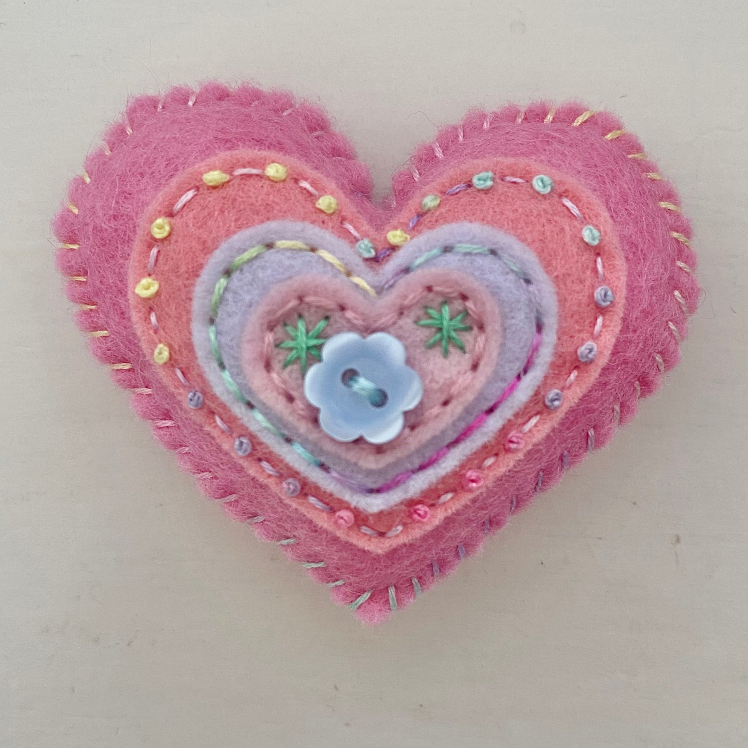 Pocket Heart with 4 Layers (6cm)