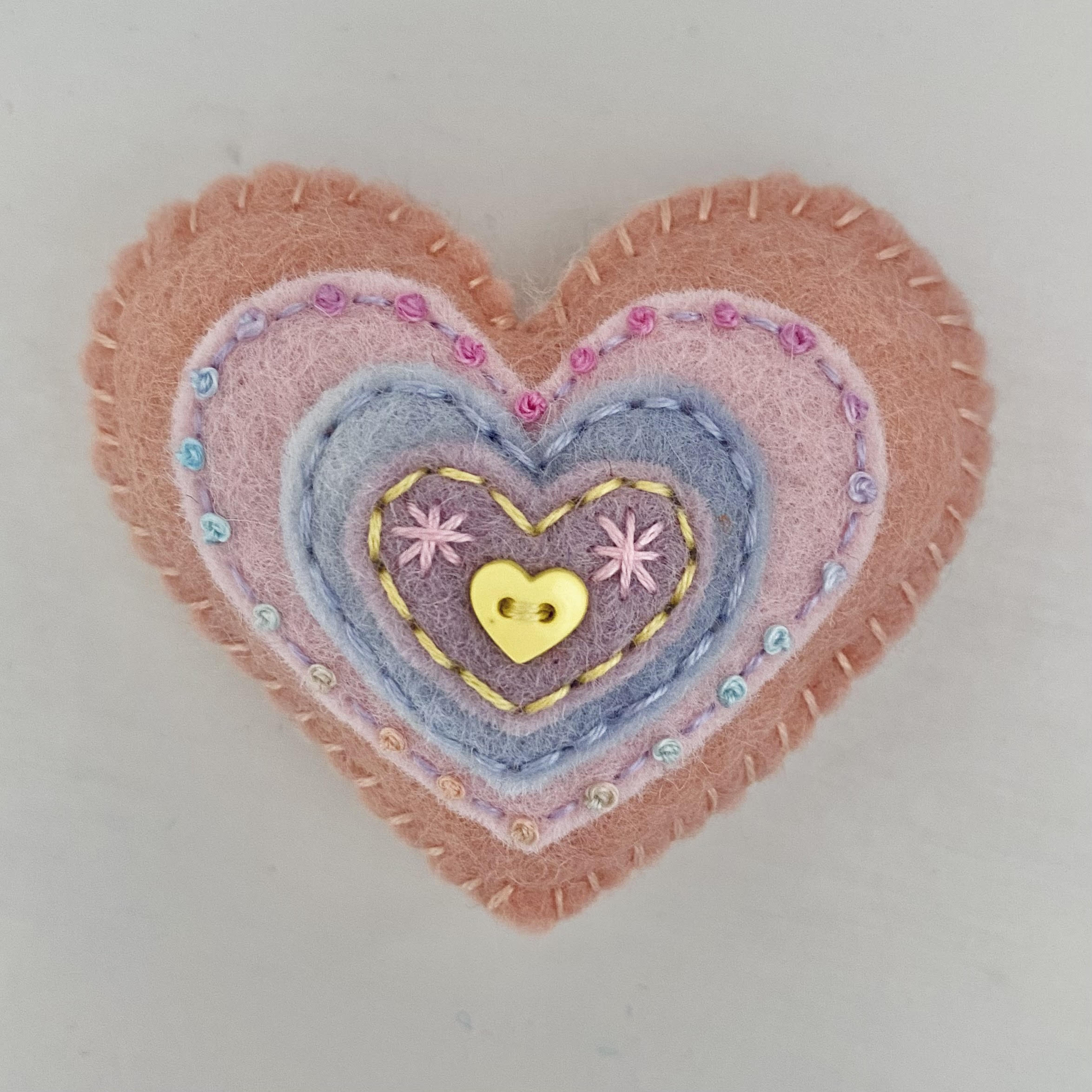 Pocket Heart with 4 Layers (6cm)