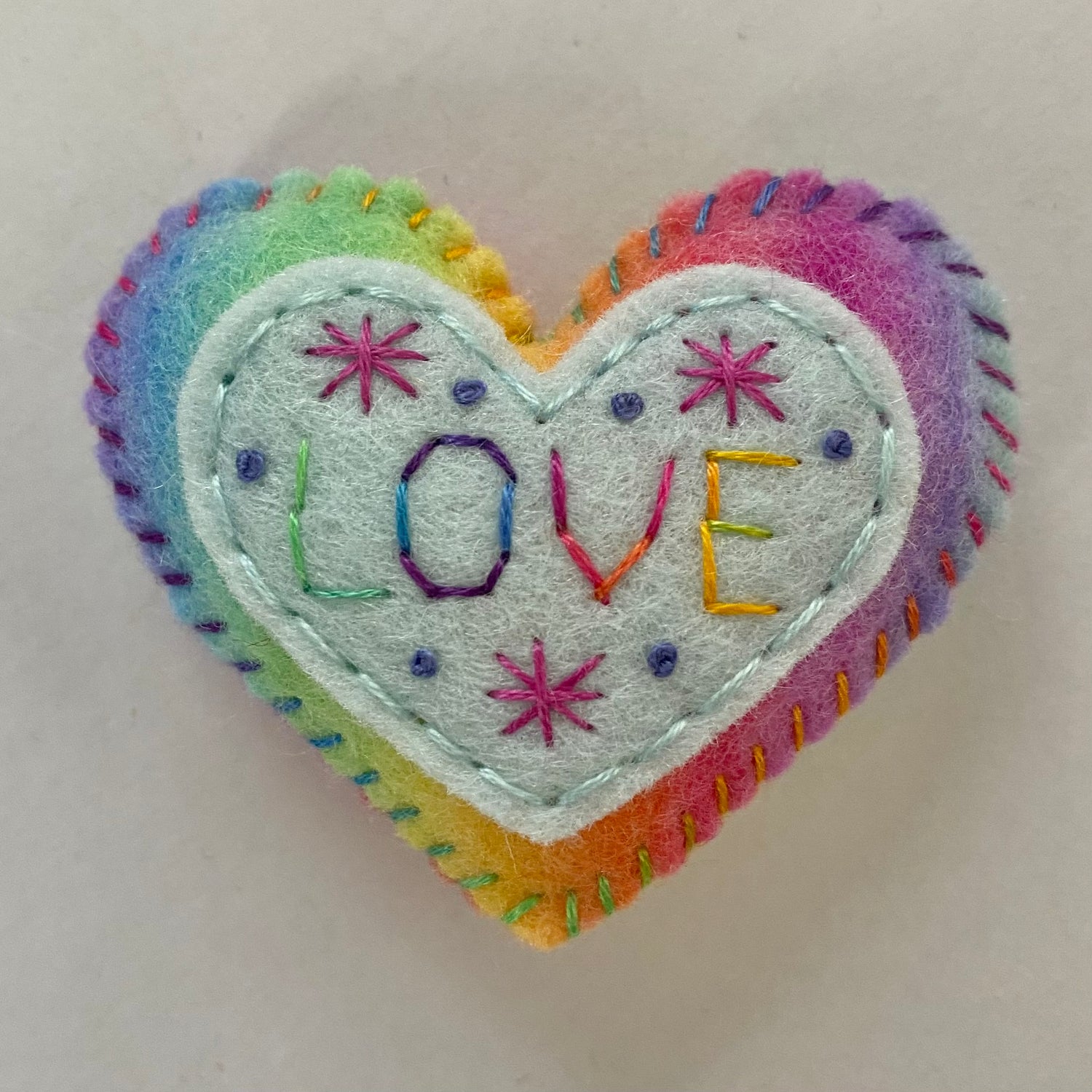 Pocket Heart - Embellished (6cm)