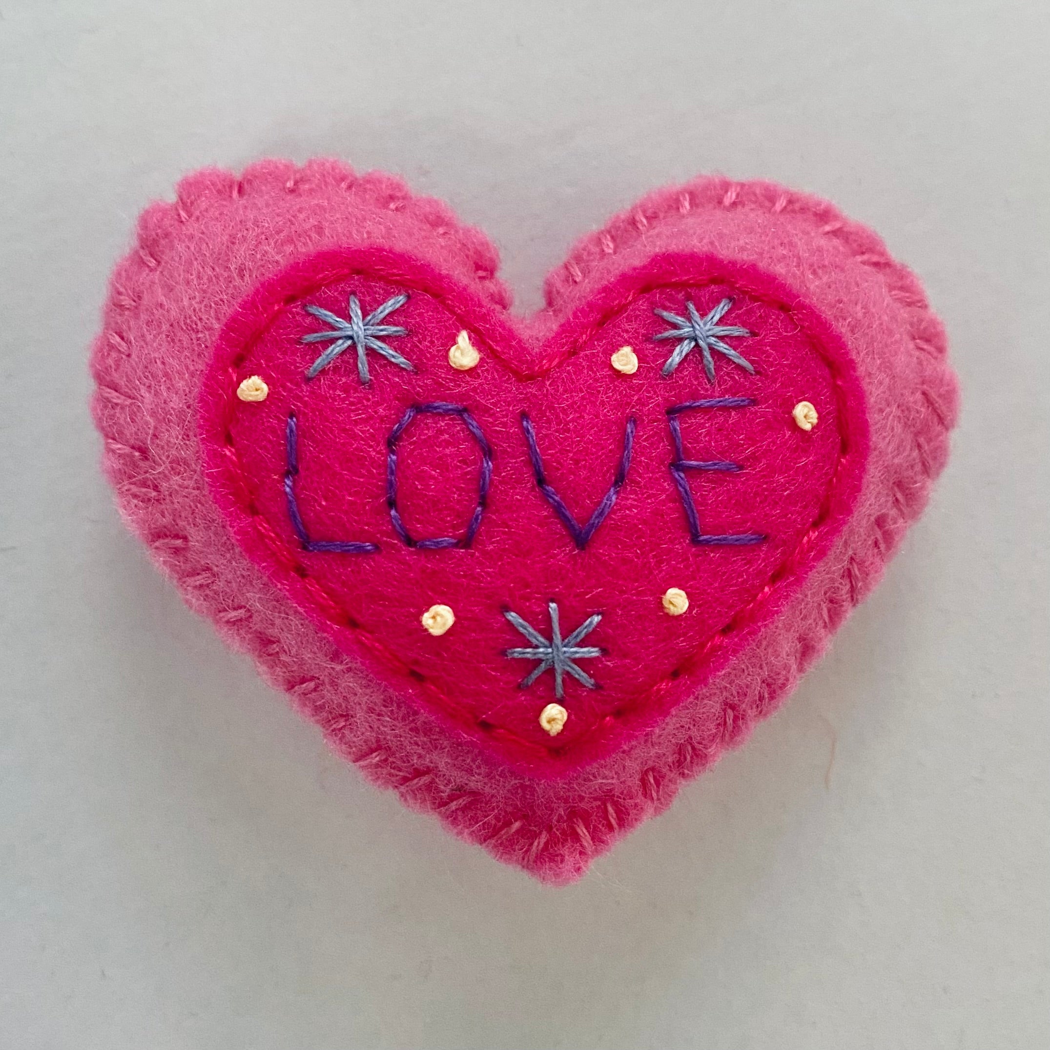 Pocket Heart - Embellished (6cm)