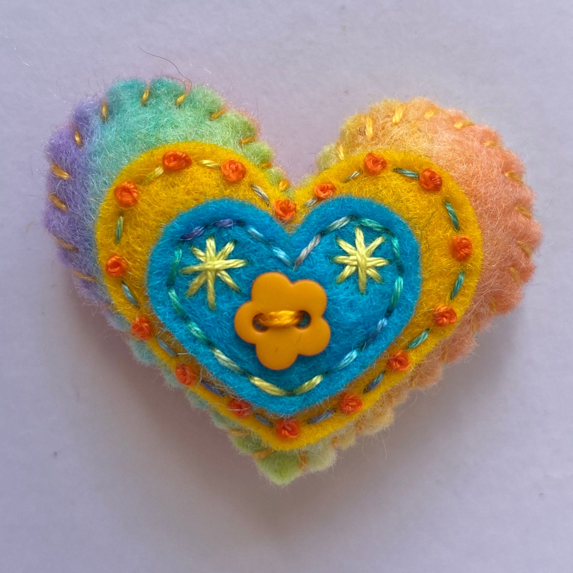 Pocket Heart - Embellished (4.5cm)