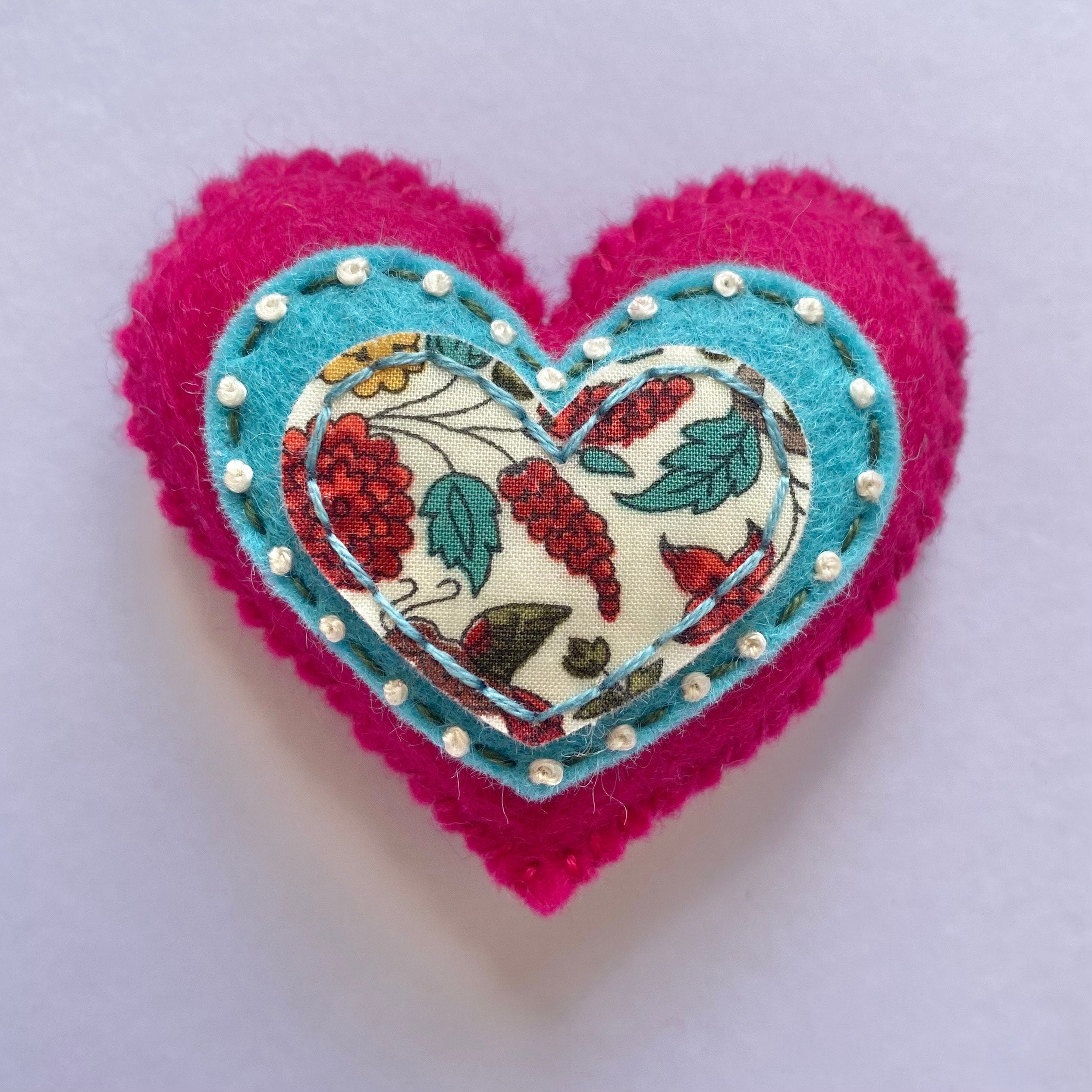 Pocket Heart - Embellished (6cm)