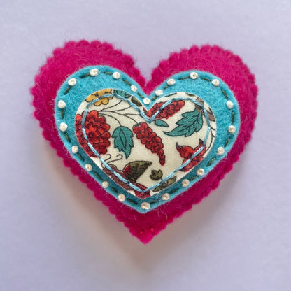 Pocket Heart - Embellished (6cm)