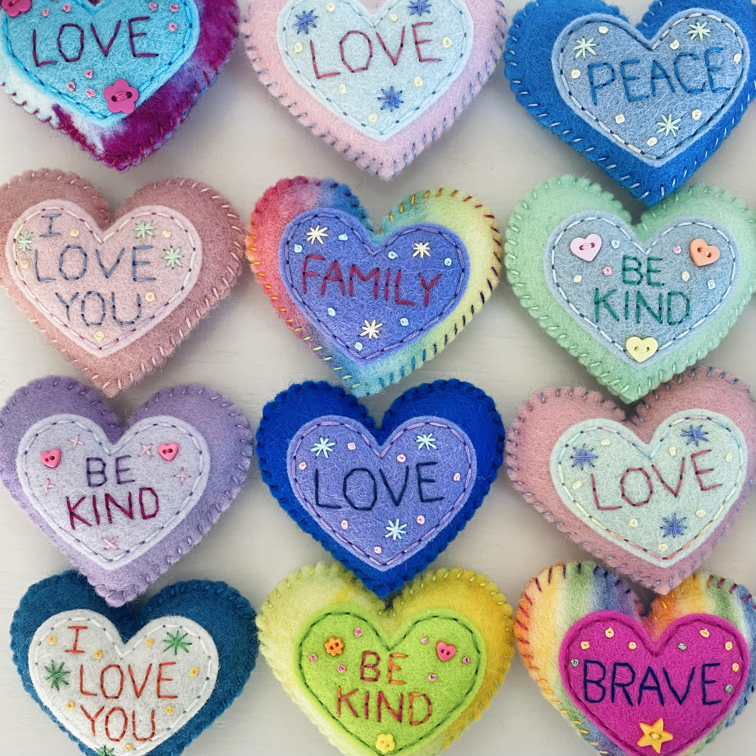 Kit - Embellished Hearts with Pre-Cuts