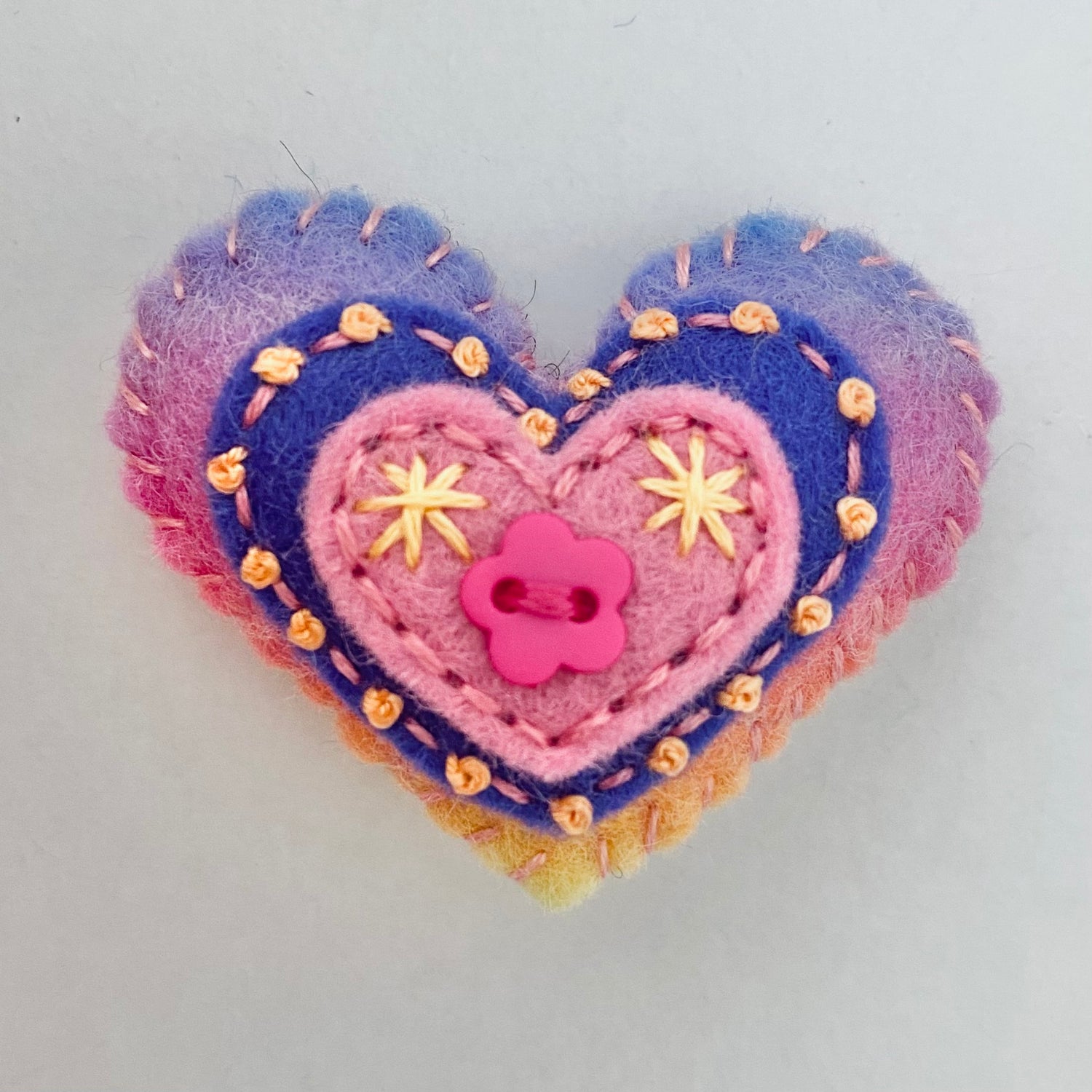 Pocket Heart - Embellished (4.5cm)