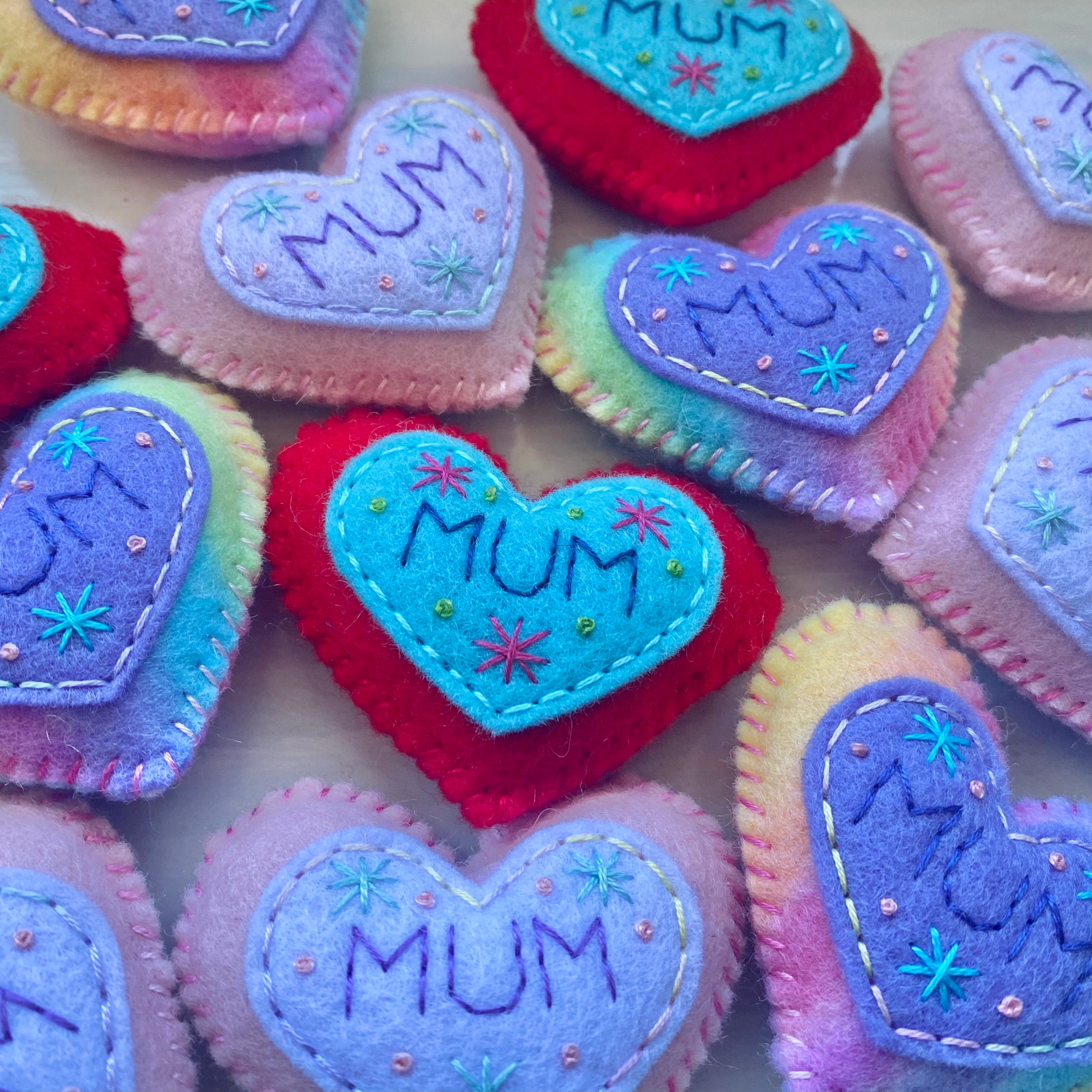 Pocket Heart - MUM (6cm)