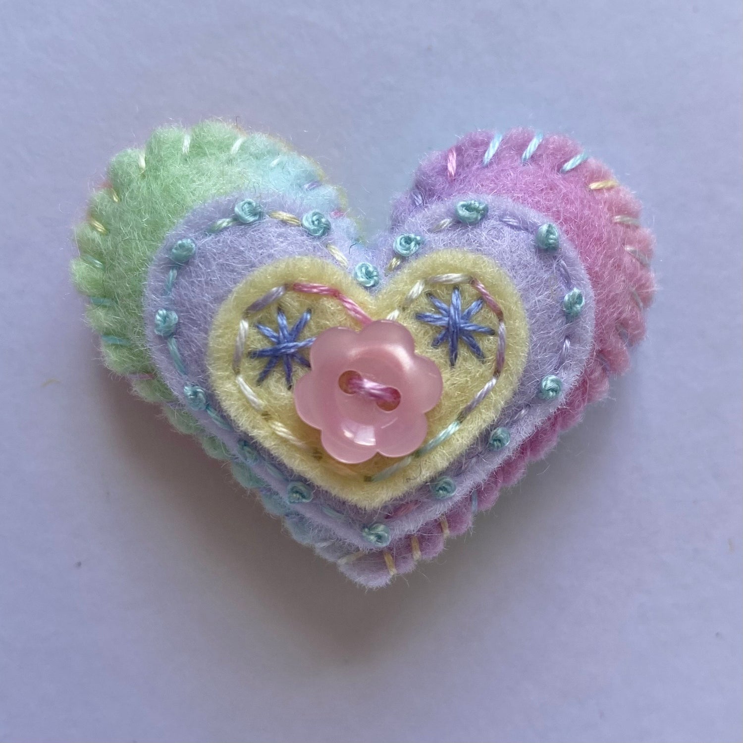 Pocket Heart - Embellished (4.5cm)