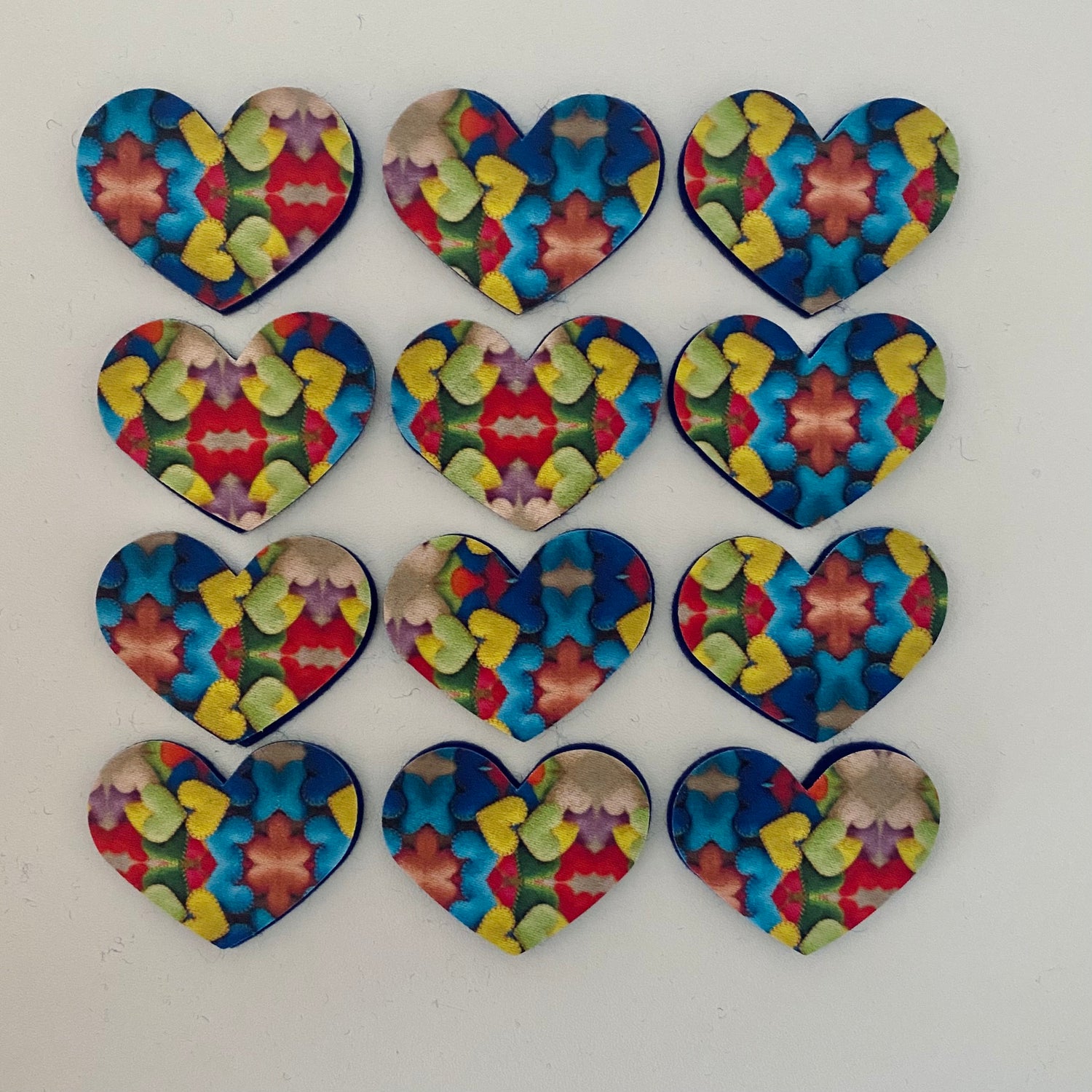 Pre-Cut Hearts - Fabric (1000 Hearts Prints)