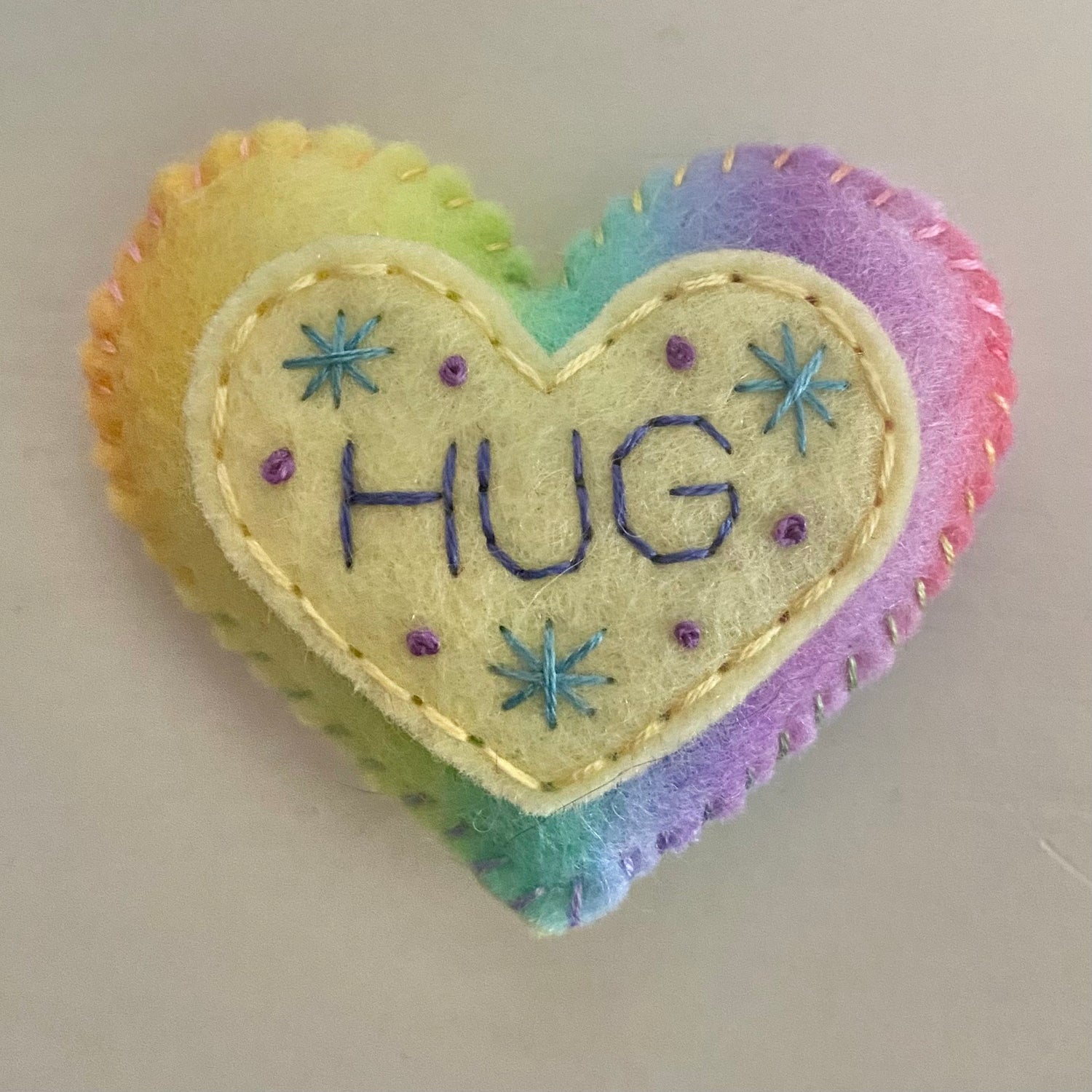 Pocket Heart - HUG (6cm)