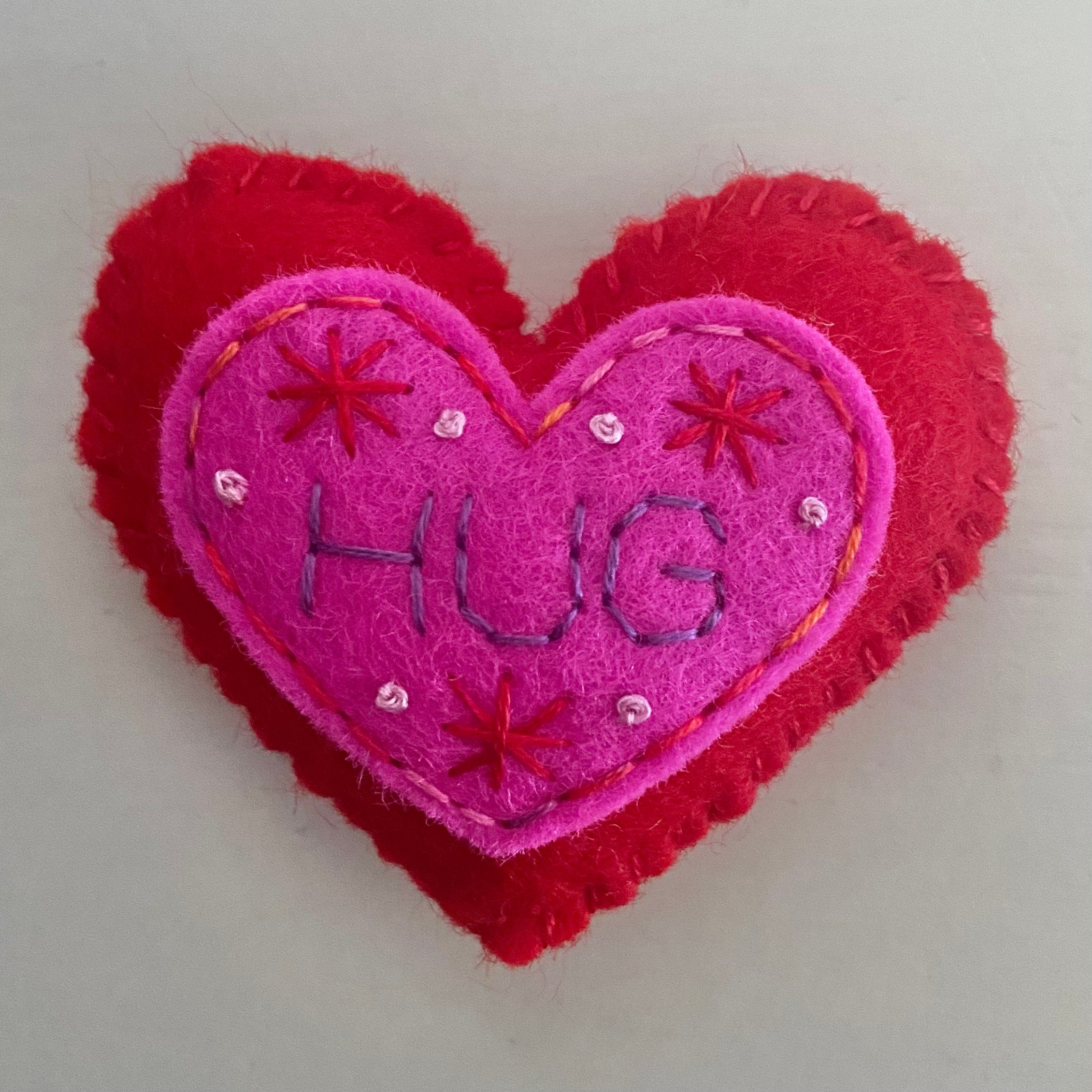 Pocket Heart - HUG (6cm)